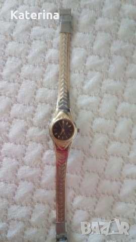 Дамски ръчен часовник, снимка 10 - Дамски - 21876909