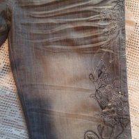 Дънкови панталонки в комплект с чантичка-клъч, снимка 5 - Къси панталони и бермуди - 22064830