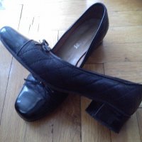 Черни обувки №38, снимка 1 - Дамски ежедневни обувки - 21406109