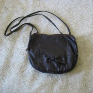 Нова дамска чантичка размери 18 х 27 см., черна, снимка 1 - Чанти - 11925046