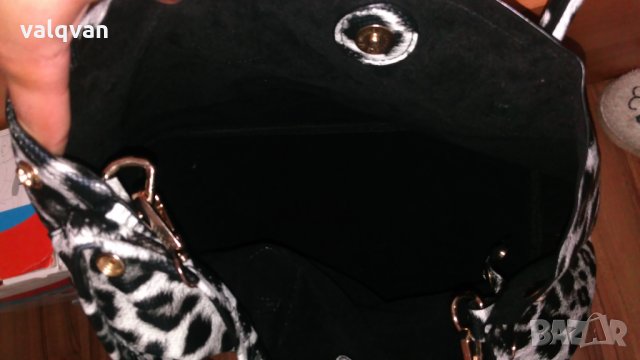 Чисто нова чанта Michael Kors , снимка 7 - Чанти - 25045268