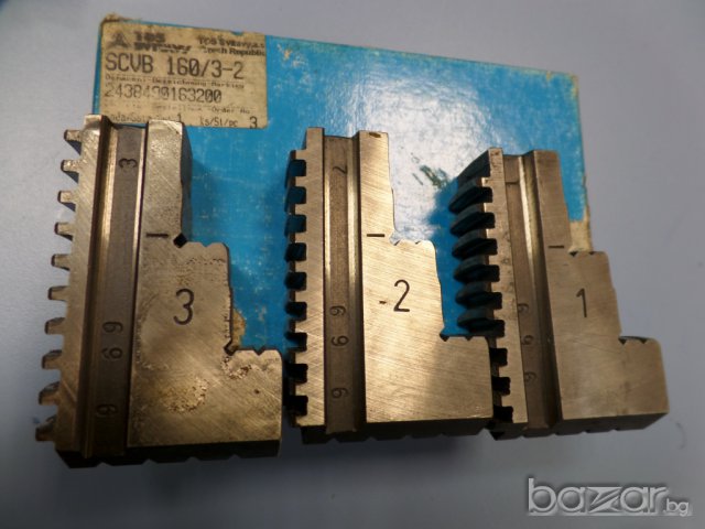  Челюсти За Универсал TOS ,ф315мм, снимка 3 - Други машини и части - 9580863