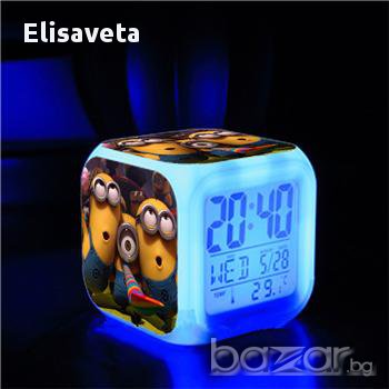 Миниони Despicable Me Alarm часовници с термометър с 7 цвята на дисплея, снимка 11 - Други - 12283345