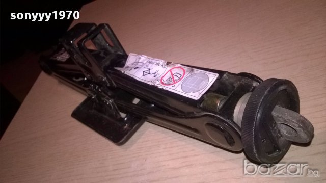 поръчан-Fiat/lancia-крик за коли-внос швеицария, снимка 14 - Аксесоари и консумативи - 17094341