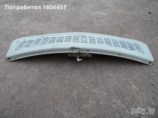 предна решетка за Трабант, снимка 8 - Части - 23118185