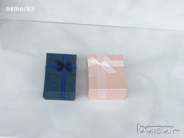 Две малки подаръчни кутийки синя и розова, снимка 2 - Други - 18537183