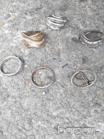 Различни пръстени, снимка 3 - Пръстени - 20187456
