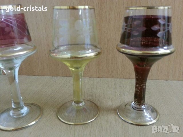 Стари стъклени чашки, снимка 3 - Антикварни и старинни предмети - 25384316