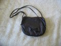 Нова дамска чантичка размери 18 х 27 см., черна, снимка 1 - Чанти - 11925046