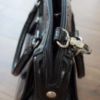 Дамска ежедневна стилна чанта OZARA, снимка 4 - Чанти - 19593286