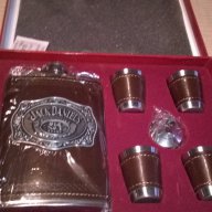 Jack daniels нов подаръчен комплект-24/18/4см-внос швеицария, снимка 7 - Антикварни и старинни предмети - 16341229