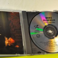Mike Oldfield "EARTH MOVING" CD, снимка 2 - CD дискове - 14381314
