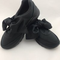 Дамски обувки Lolly-Black, снимка 1 - Дамски ежедневни обувки - 25059512