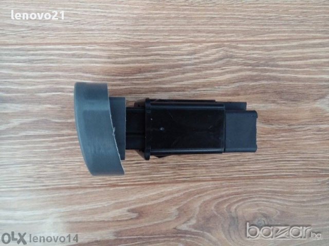 Ключ за Аварийни светлини за Renault Clio, снимка 2 - Части - 11586207