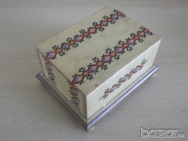 № 1761  стара дървена кутия /1/ - табакера , снимка 4 - Други ценни предмети - 7879174
