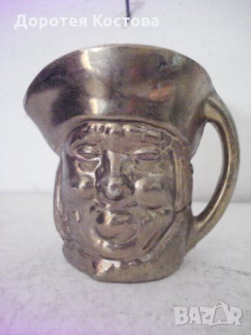 Стара бронзова чаша - свещник