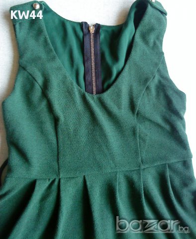 Зелена рокля, снимка 3 - Рокли - 17230369