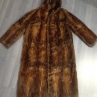 Палто от ондатра - една от най-ценните кожи в света, снимка 4 - Палта, манта - 19667685