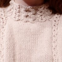 Ръчно плетена блуза с аранови елементи, снимка 7 - Блузи с дълъг ръкав и пуловери - 18815330
