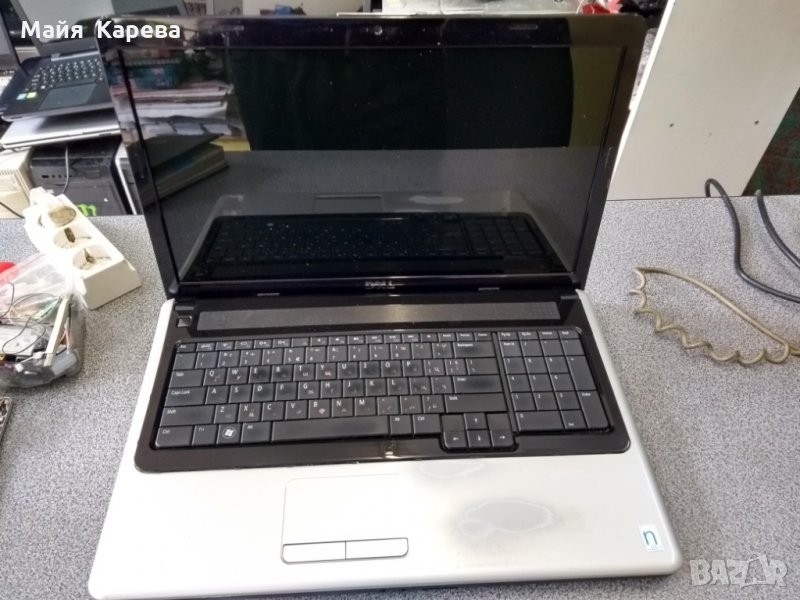 Продавам лаптоп за части Dell inspirion 1750, снимка 1