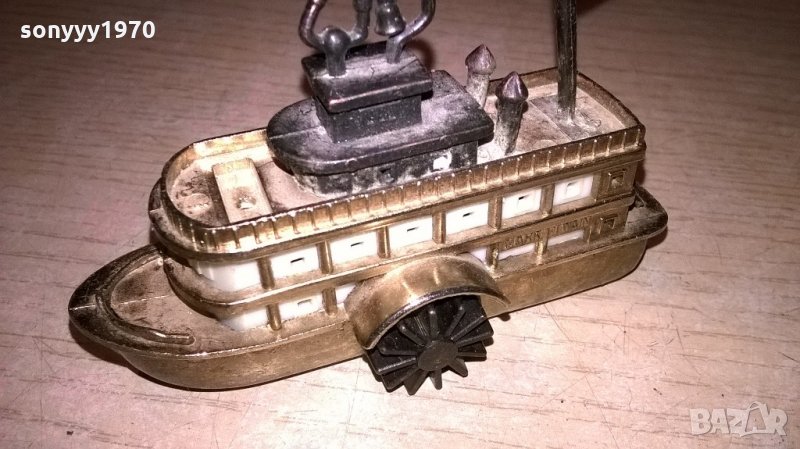 made in hong kong-ретро колекция-острилка-внос швеицария, снимка 1