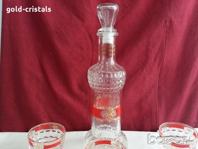 Гарафа и чаши с златни кантове  италия маркиран, снимка 7 - Антикварни и старинни предмети - 20688925