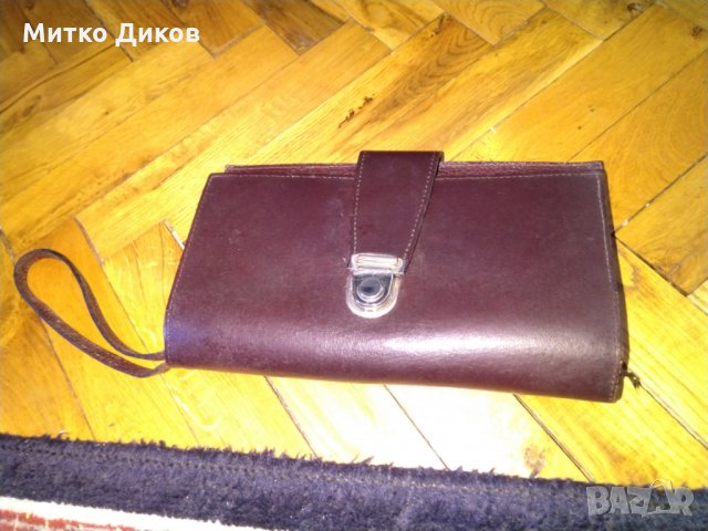 Чанта за ръка -3 ципа -естествена кожа, снимка 1 - Чанти - 24590533