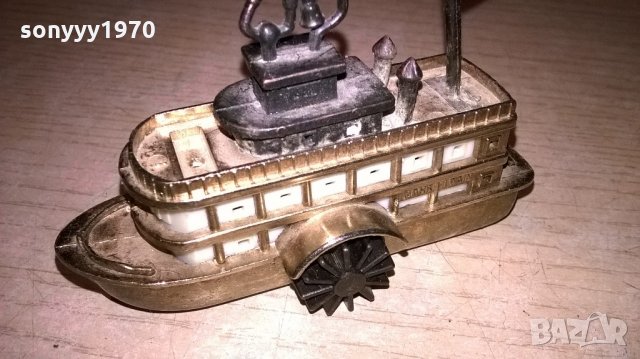 made in hong kong-ретро колекция-острилка-внос швеицария