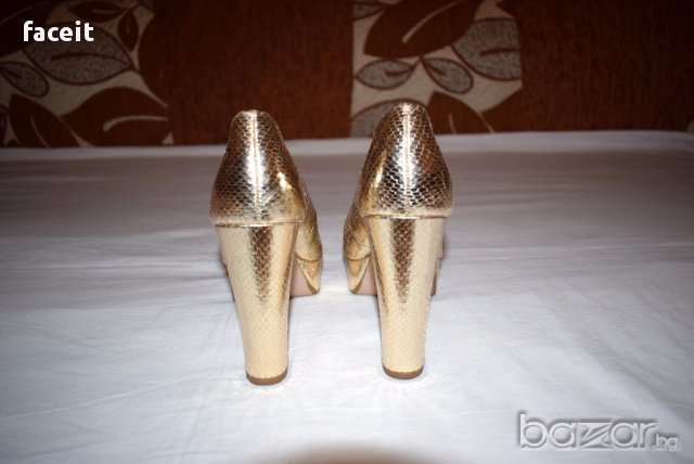 ROOTS! - 100% Оригинални страхотни дамски обувки на ток от Норвегия / Златисти / Блестящи / Луксозни, снимка 9 - Дамски обувки на ток - 17279016