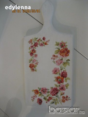 Кутия за хляб, дъска за рязане, бурканчета за подправки декупаж, снимка 5 - Декорация за дома - 13627751