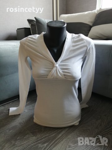Бяла блузка, снимка 3 - Блузи с дълъг ръкав и пуловери - 23917076
