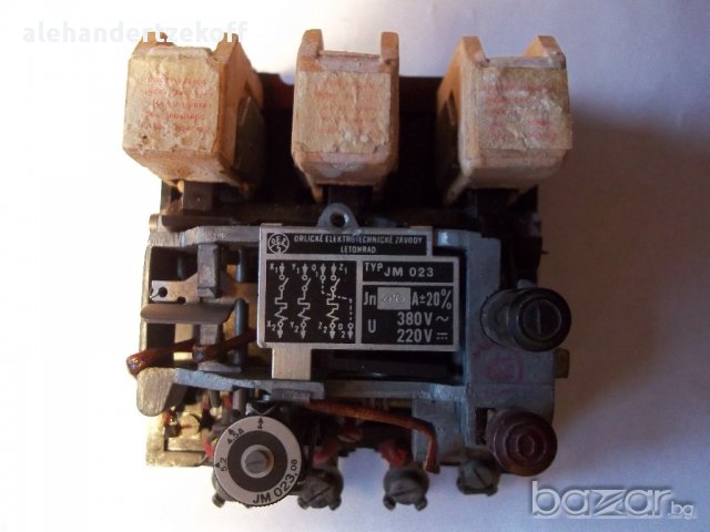 Контактор контактори термична защита защити трифазни щепсели звънчев бутон, снимка 14 - Ключове, контакти, щепсели - 11840766