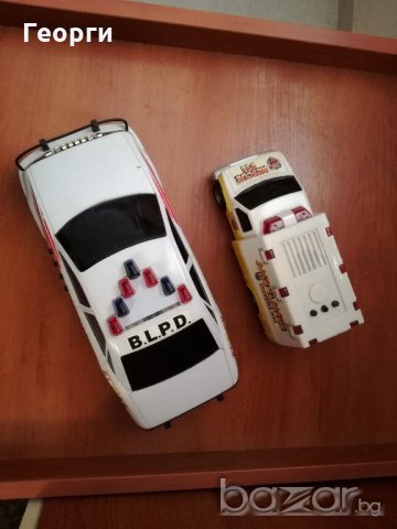 Полицейска кола и линейка, снимка 2 - Коли, камиони, мотори, писти - 21167231