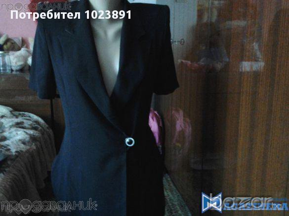 Дамски костюм, снимка 2 - Костюми - 10838042