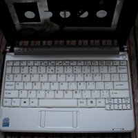 Лаптоп Acer Aspire One – ZG5, снимка 2 - Лаптопи за дома - 24862927