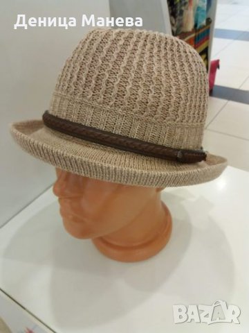 Дамска шапка, снимка 2 - Шапки - 24303747
