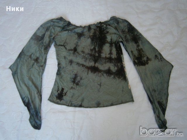Дамска блуза с интересен ръкав - М размер, снимка 2 - Блузи с дълъг ръкав и пуловери - 12304410