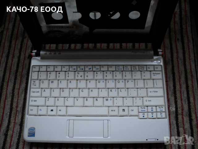 Лаптоп Acer Aspire One – ZG5, снимка 2 - Лаптопи за дома - 24862927