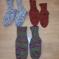 Вълнени чорапи и терлици домашно плетени от 100 % истинска вълна, снимка 6 - Спортна екипировка - 21073013
