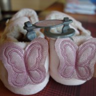 нови пантофи Mothercare, 34ти номер, снимка 4 - Бебешки обувки - 17205034