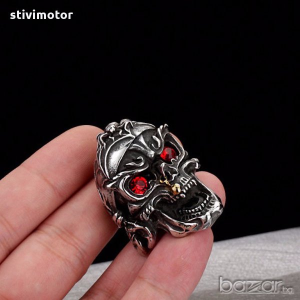 Пръстен мъжки стомана череп+камъни,., снимка 1