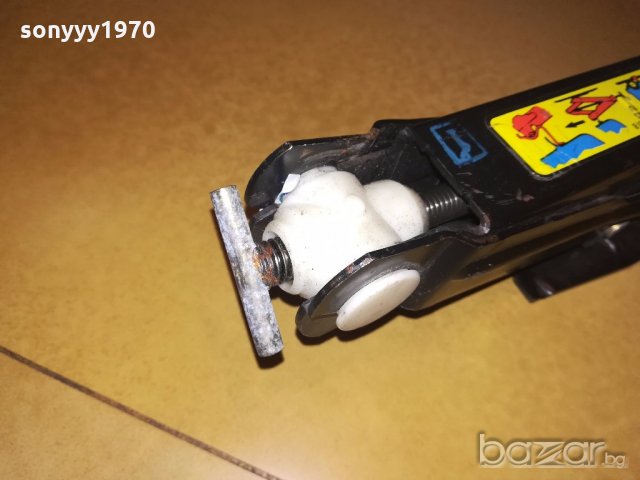 volkswagen-нов оригинален крик-внос швеицария, снимка 8 - Аксесоари и консумативи - 20126838