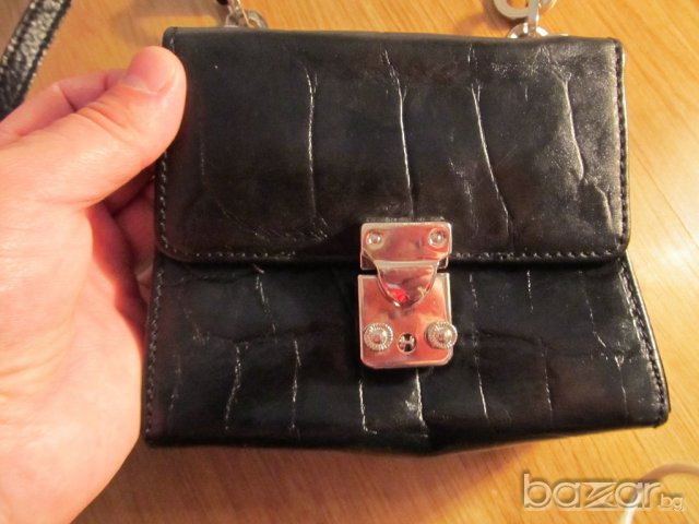 Красива кожена дамска чанта Thiros с метални орманенти , снимка 2 - Чанти - 20321977