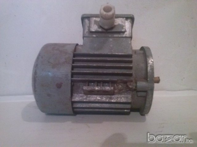 3 бр трифазни малки ел мотори + 1 монофазен, снимка 9 - Други машини и части - 14688394