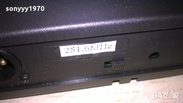 shure приемник за профи микрофон с адаптер, снимка 9 - Микрофони - 25155456