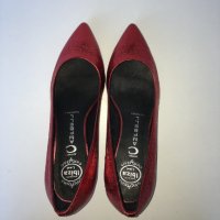 Кожени с ефект блясък червени обувки Jeffrey Campbell номер 39, снимка 7 - Дамски обувки на ток - 24329233