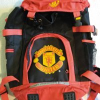 Раница и шапка Манчестер Юнайтед Manchester United, снимка 1 - Фен артикули - 25658752