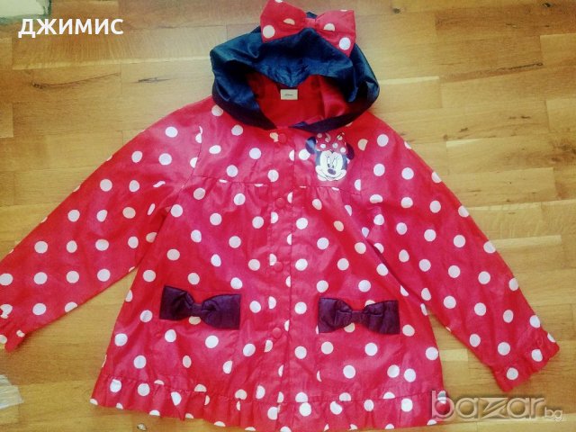 Уникален. Дъждобран на Disney. Много запазен 7-8 г., снимка 2 - Други - 20991983