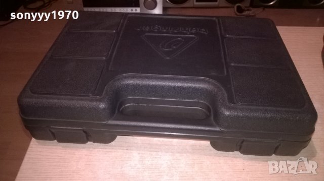 shure & behringer-куфари за микрофони , снимка 5 - Микрофони - 25155406