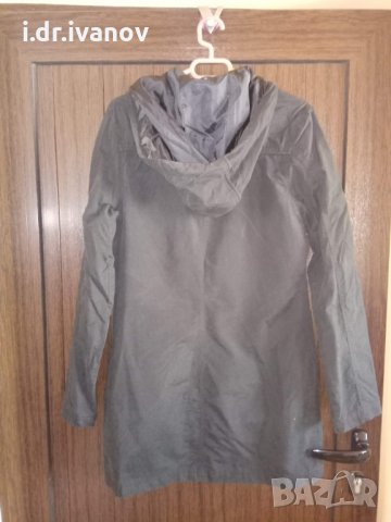 черно дълго тънко яке с качулка, снимка 2 - Якета - 23278144